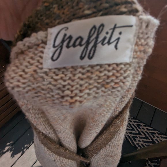 Vintage cardigan with flower embroidery - Cardigan vintage avec broderies - L - Picture 3 of 9